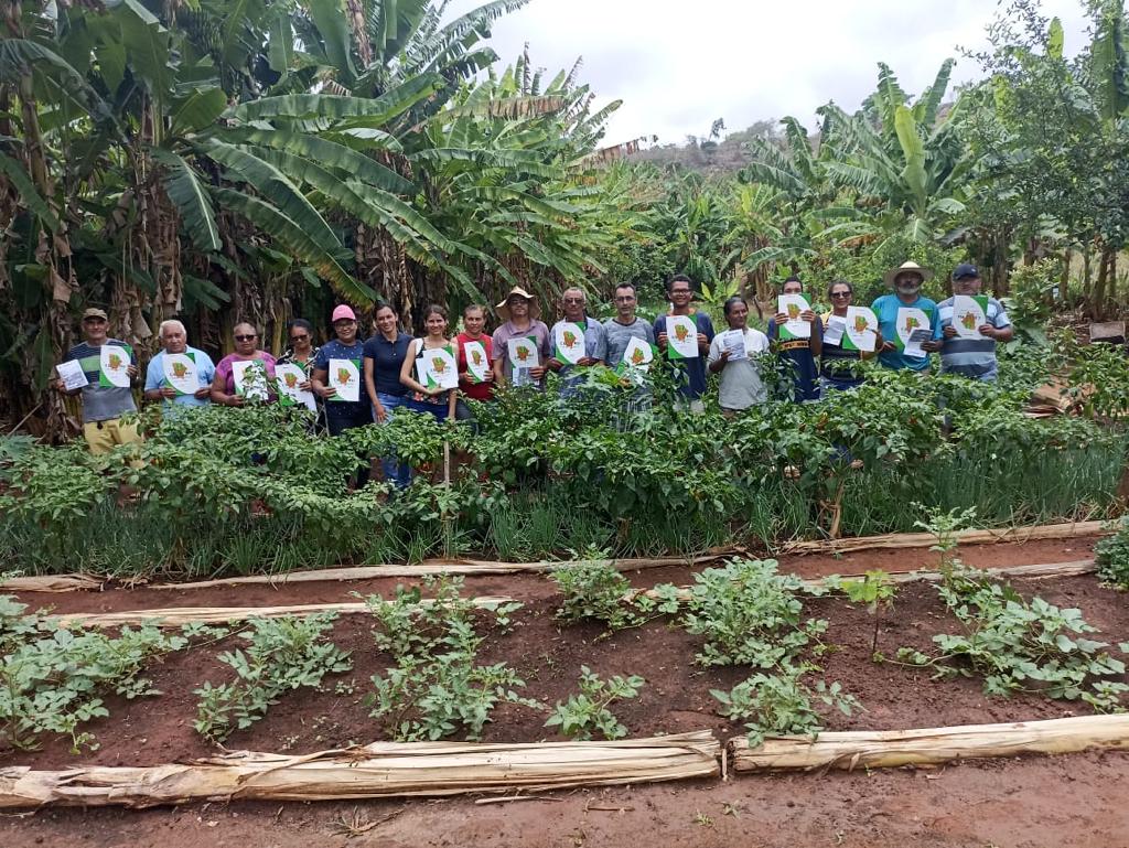 CEALTRU, ATRAVÉS DE SUA EQUIPE TÉCNICA, PROMOVE DIA DE CAMPO NO MUNICÍPIO DE ALTANEIRA, NA COMUNIDADE TABOQUINHA